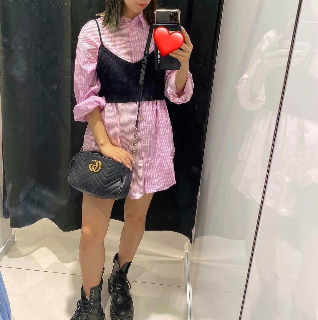 杉山優華のインスタグラム：「👚👚👚 . . . . 最近シャツばっかり着てる👚 . .  #follow #followme #likeforlike #follow4follow #f4f #likeforfollow #like4follow #likeforlikes #followers #like4likes #follower #following  #followalways #follow4like #follow4followback #フォロー #フォローミー #フォロワー #フォロミー #フォロワー募集 #いいね #instagood #instagram #instafashion #instagramjapan #instalike #ファッション #love #photooftheday  #fashion」