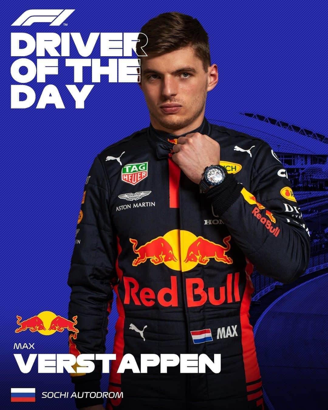 F1さんのインスタグラム写真 - (F1Instagram)「He split the Mercedes in qualifying and the race... @maxverstappen1 is your #F1DriverOfTheDay 🙌 . #F1 #Formula1 #RussianGP」9月27日 23時02分 - f1