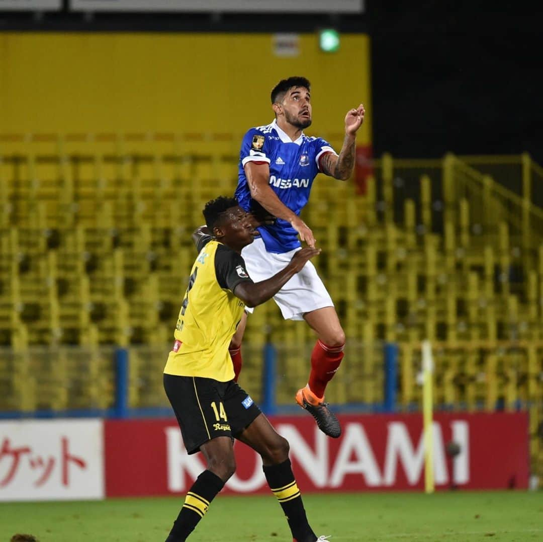 横浜F・マリノスさんのインスタグラム写真 - (横浜F・マリノスInstagram)「⚔💥🛡  #チアゴマルチンス #ThiagoMartins #fmarinos」9月27日 23時03分 - yokohamaf.marinos