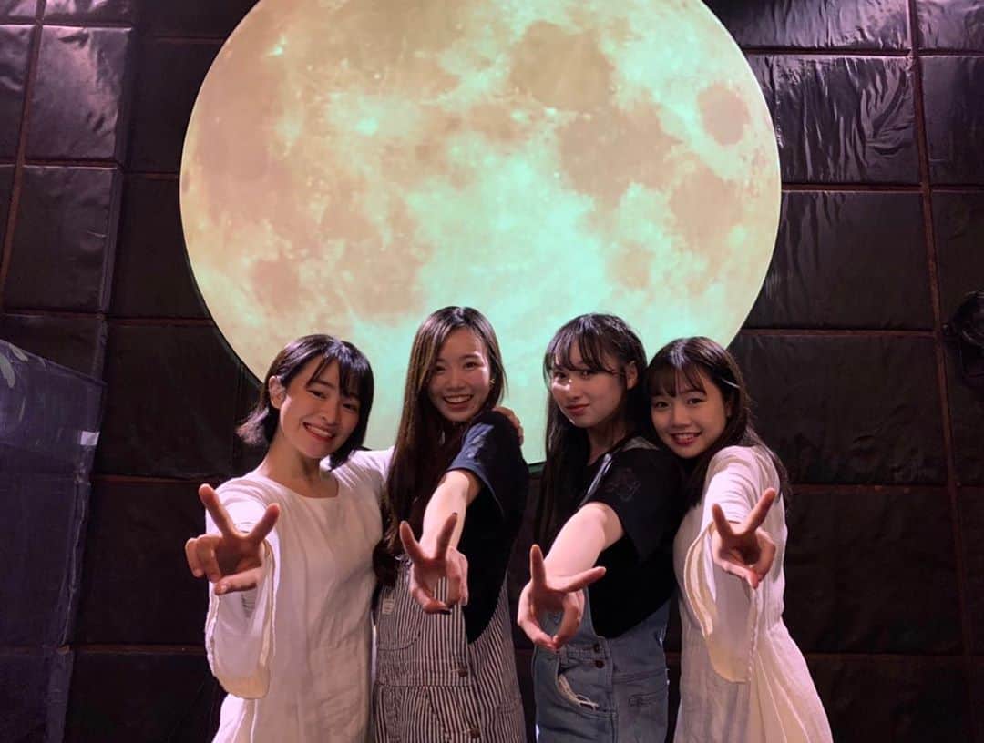 miyuのインスタグラム：「ぴーぴるとれーゆるありがとうね。2人組仲間🌱🤝」