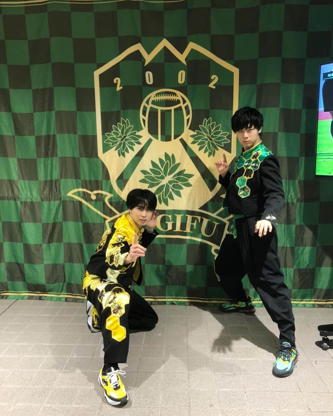 祭nine.さんのインスタグラム写真 - (祭nine.Instagram)「﻿ さあー！﻿ ﻿ 本日はFC岐阜の応援へ！！！﻿ ﻿ ＦＣ岐阜 ｖｓ アスルクラロ沼津🔥﻿ ﻿ ﻿ 見事、、﻿ ﻿ 3-1で勝利！！！！！！﻿ ﻿ おめでとうございます㊗️﻿ ﻿ 白熱してたなぁ。僕らがアンバサダー始めてからの僕らがいる時初勝利、、、﻿ よかったー🤣🤣🤣﻿ ﻿ これからも応援していきましょう！！！﻿ ﻿ ﻿ #祭nine. #野々田奏 #かなでぃ #カナディスタグラム #FC岐阜 #いい山」9月27日 23時11分 - matsuri_nine.official