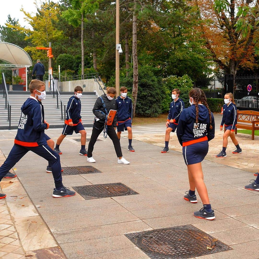 フローラン・ダバディーさんのインスタグラム写真 - (フローラン・ダバディーInstagram)「ローランギャロス開幕！ Roland-Garros day 1  🎾🇯🇵🤩 #rolandgarros2020 #leicax2  #wowowtennis #keinishikori」9月27日 23時24分 - florent_dabadie