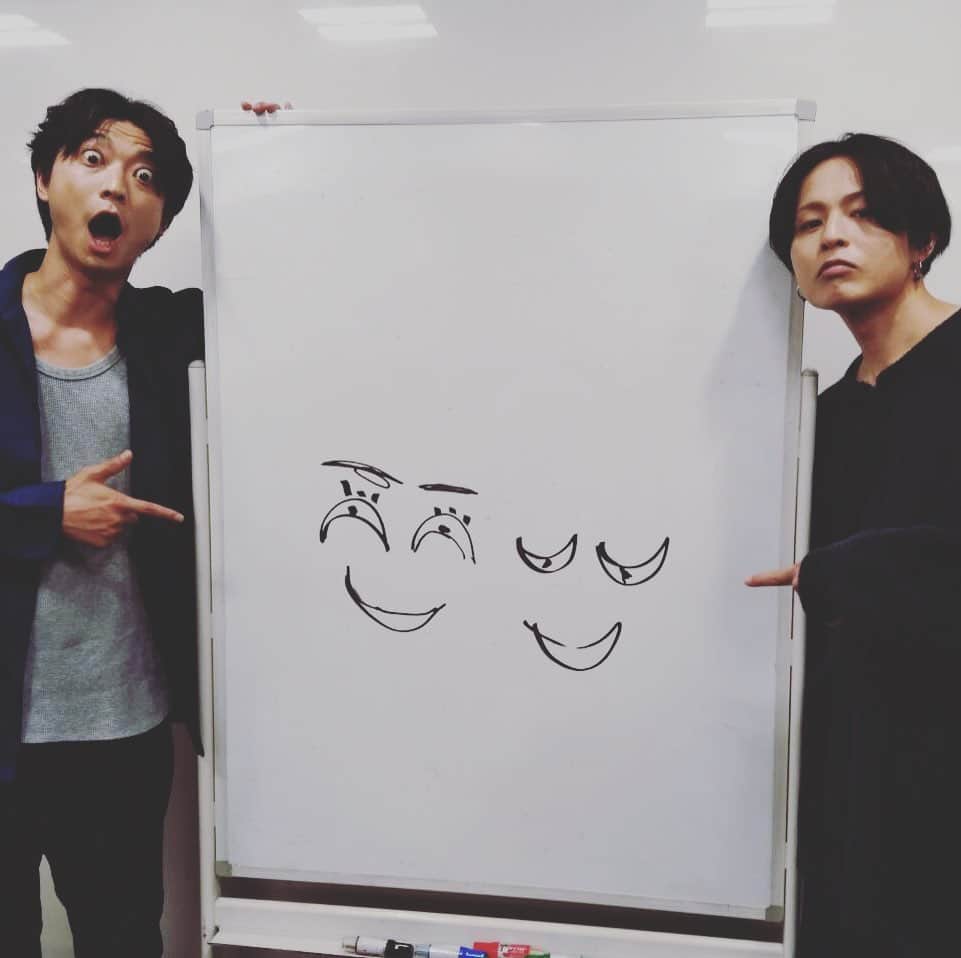 荒木宏文のインスタグラム：「バナナ目ってどっちの事？ #ズキアラ  #トキめきHERO場」