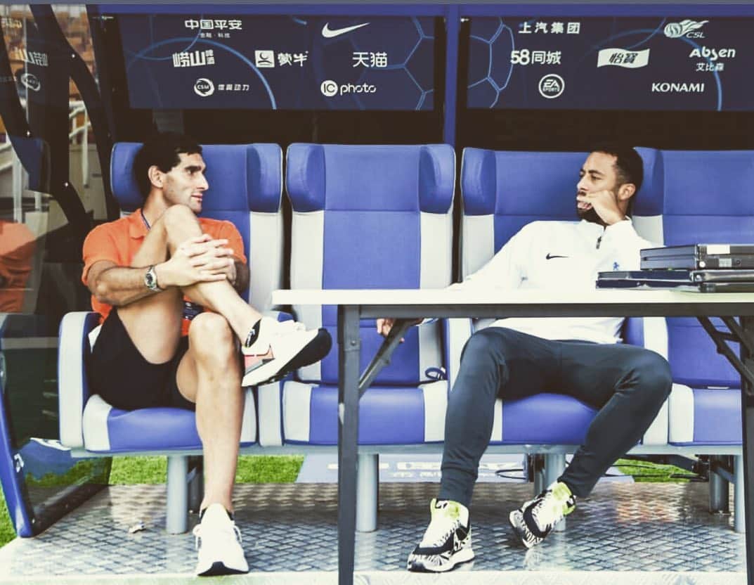 マルアン・フェライニのインスタグラム：「Nice to see you my friend ❤️@mousadembele #memories#friend#football#belgium# #nationalteam#goodmoment#vibes#」