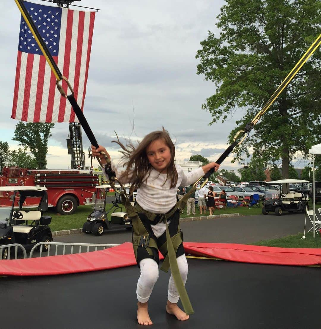 イヴァンカ・トランプさんのインスタグラム写真 - (イヴァンカ・トランプInstagram)「We celebrate National Daughter’s Day ... every day! ❤️ you sweet Arabella! xx」9月28日 0時48分 - ivankatrump