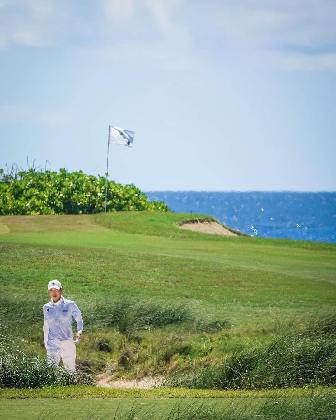 PGA TOURさんのインスタグラム写真 - (PGA TOURInstagram)「Ocean golf. 🌊🏌🏻‍♂️」9月28日 1時03分 - pgatour