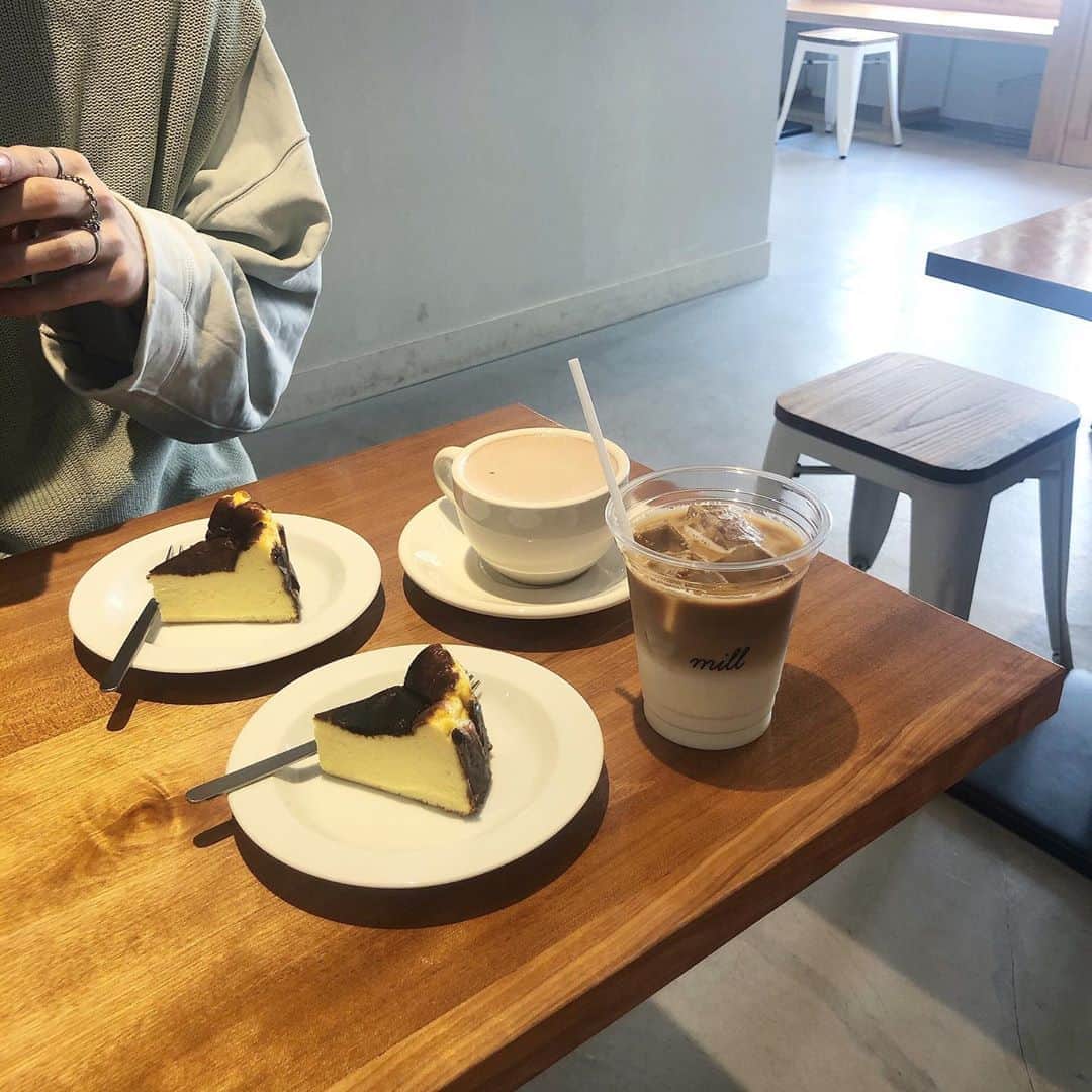 AYAKAのグルメインスタ