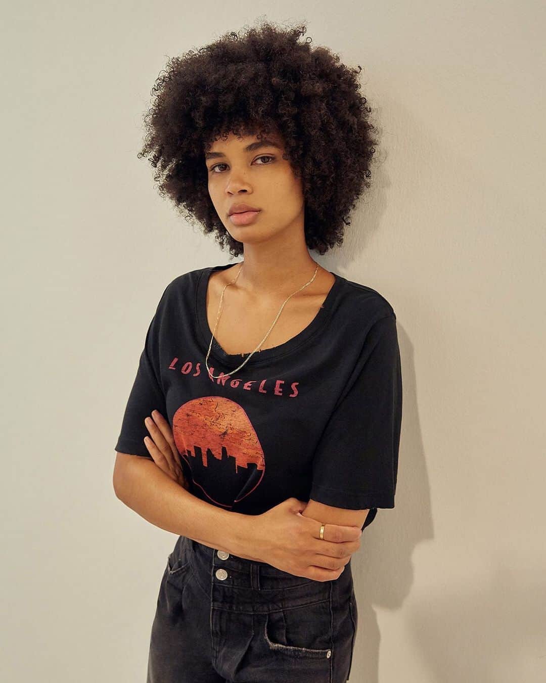 カレントエリオットのインスタグラム：「a little la love c/o the syd tee」