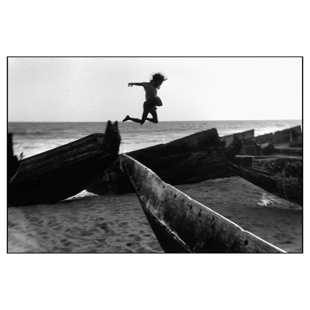 Magnum Photosさんのインスタグラム写真 - (Magnum PhotosInstagram)「Town of Puri. Orissa, India. 1980.⁠ .⁠ © #MartineFranck/#MagnumPhotos」9月28日 2時01分 - magnumphotos