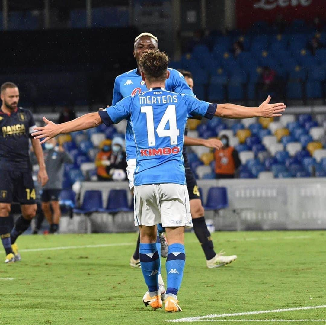 SSCナポリさんのインスタグラム写真 - (SSCナポリInstagram)「3-0 👉 CIROOOOO MERTENS! ⚽️ #NapoliGenoa  ‪💙 #ForzaNapoliSempre‬」9月28日 2時29分 - officialsscnapoli