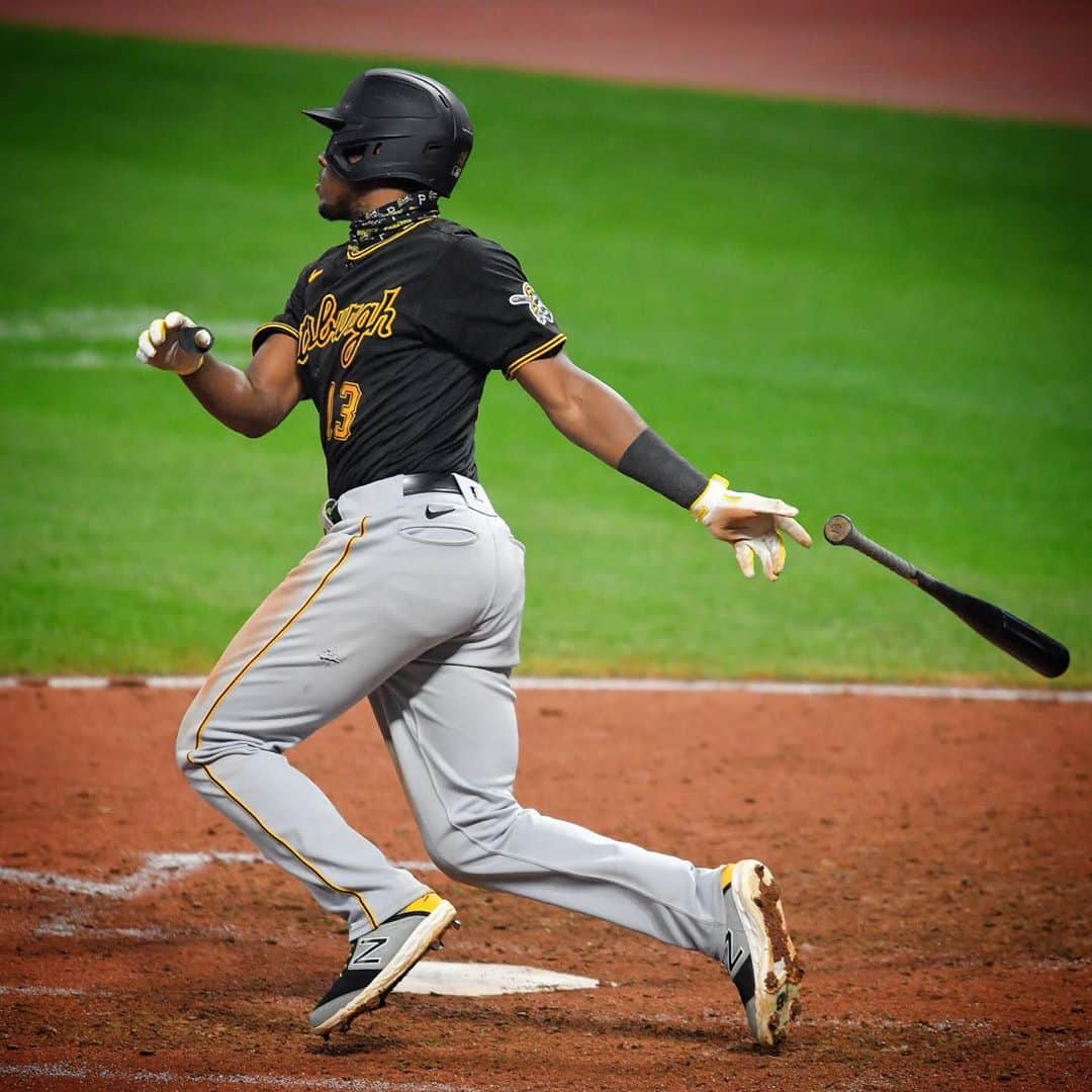 のインスタグラム：「A 5-for-5 performance for Young Hayes! #LetsGoBucs」