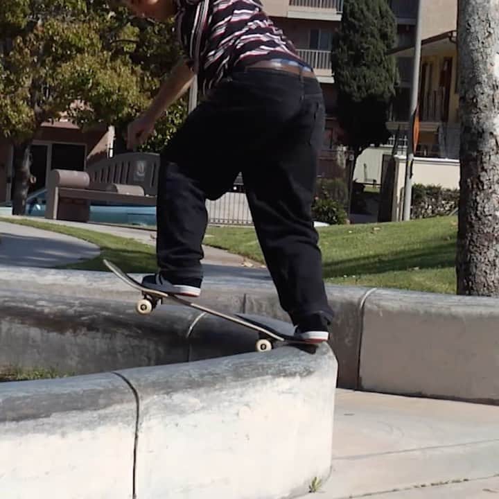 ヴィンセント・ミルウ のインスタグラム：「🌀 @freeskatemag @resting_richface」