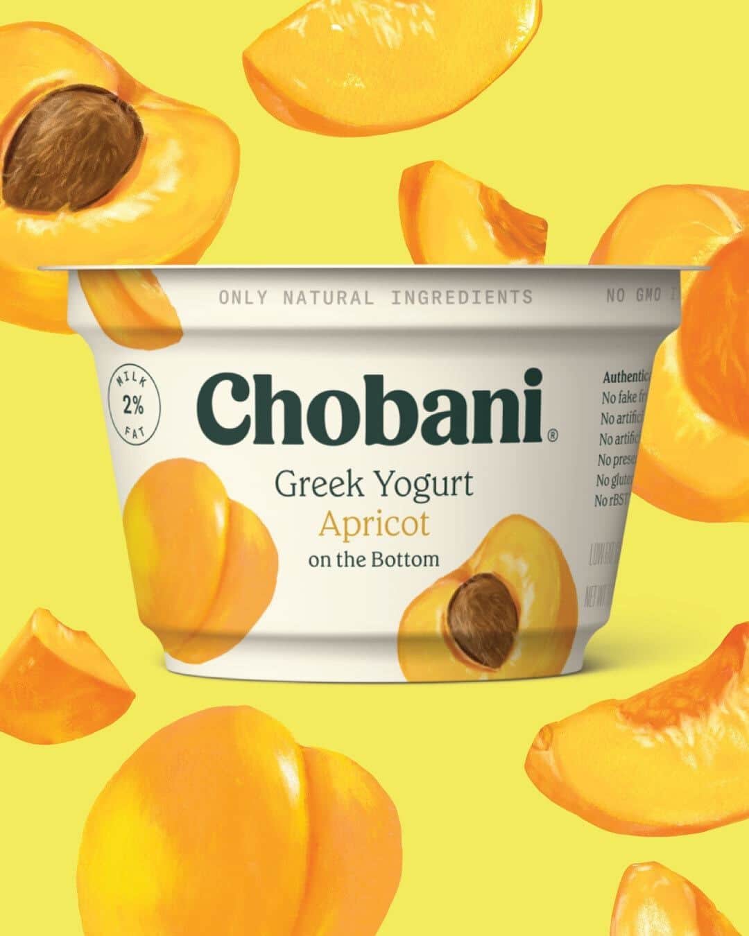Chobaniのインスタグラム：「Jammy orange apricots, ripe and real—a spoonable sunset beneath thick and creamy Greek Yogurt 🌇 Have you tried it?」