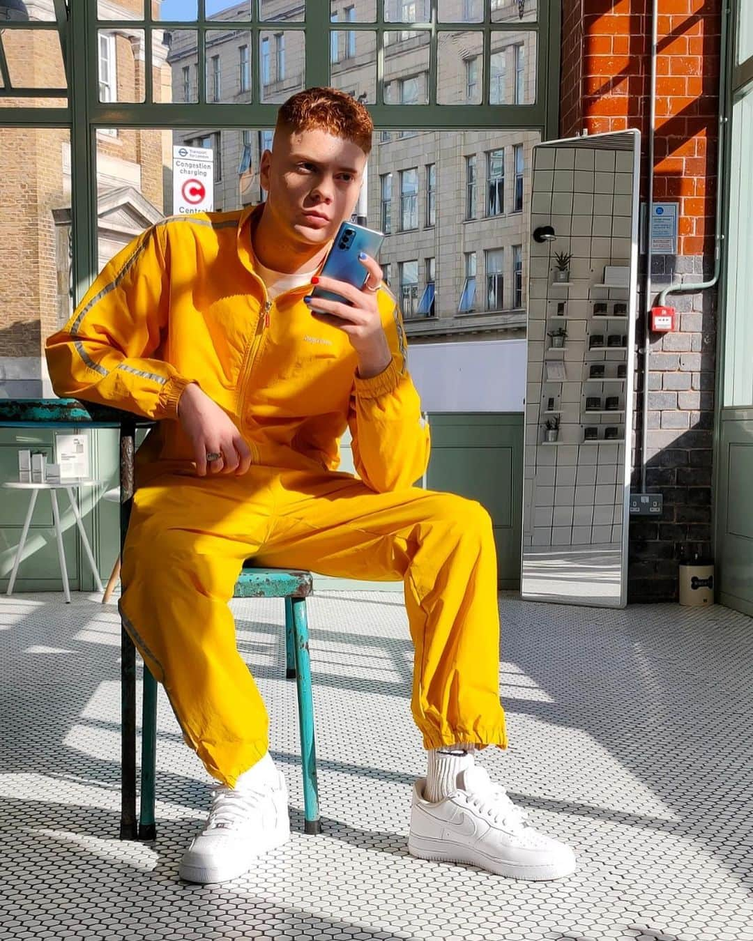 レオ・マンデラさんのインスタグラム写真 - (レオ・マンデラInstagram)「ali g for the day #beyondthelight #opporeno4series」9月28日 3時41分 - gullyguyleo