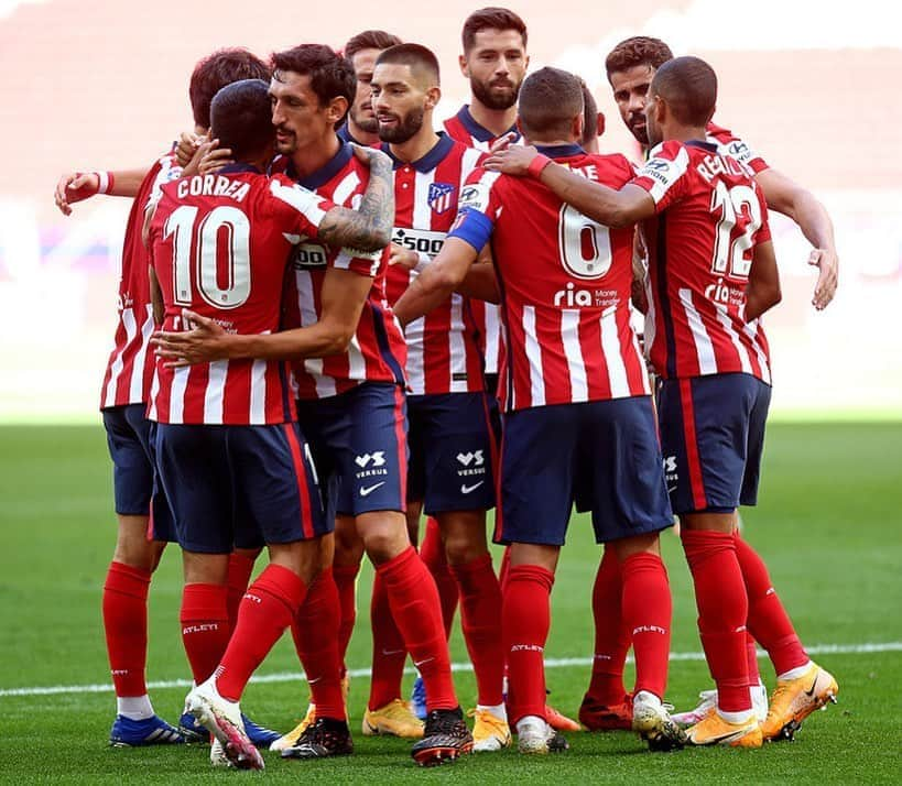 コケさんのインスタグラム写真 - (コケInstagram)「Muy buenas sensaciones en el estreno en @LaLiga. Hay que seguir trabajando, esto no ha hecho más que empezar!! Seguimos echándoos de menos ❤️🤍 #AúpaAtleti」9月28日 3時53分 - koke6