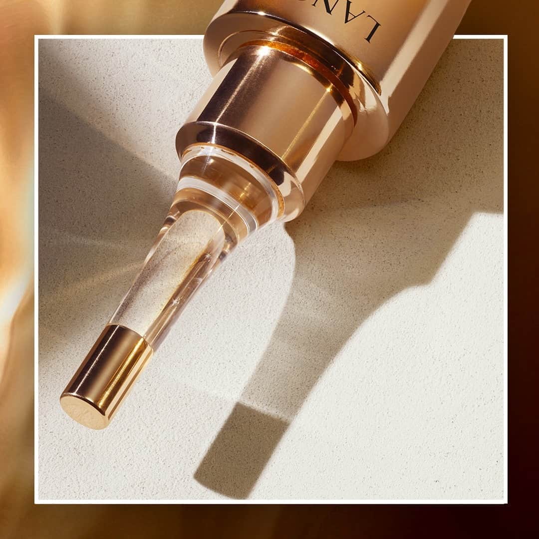 Lancôme Officialさんのインスタグラム写真 - (Lancôme OfficialInstagram)「Lancôme’s jewel of innovation, otherwise known as Absolue Ultimate Repair Bi-Ampoule, provides overnight skin barrier repair. Its smart dropper delivers just the right dose of formulation to reveal a healthy golden glow. #Lancome #AbsolueBiAmpoule  #Skincare​」9月28日 3時59分 - lancomeofficial
