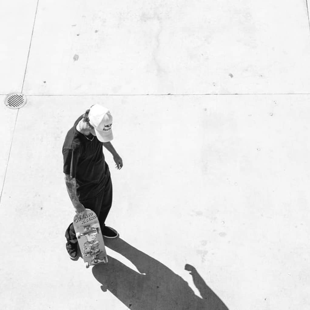 グスタボ・リベイロのインスタグラム：「@jartskateboards ❤️❤️」