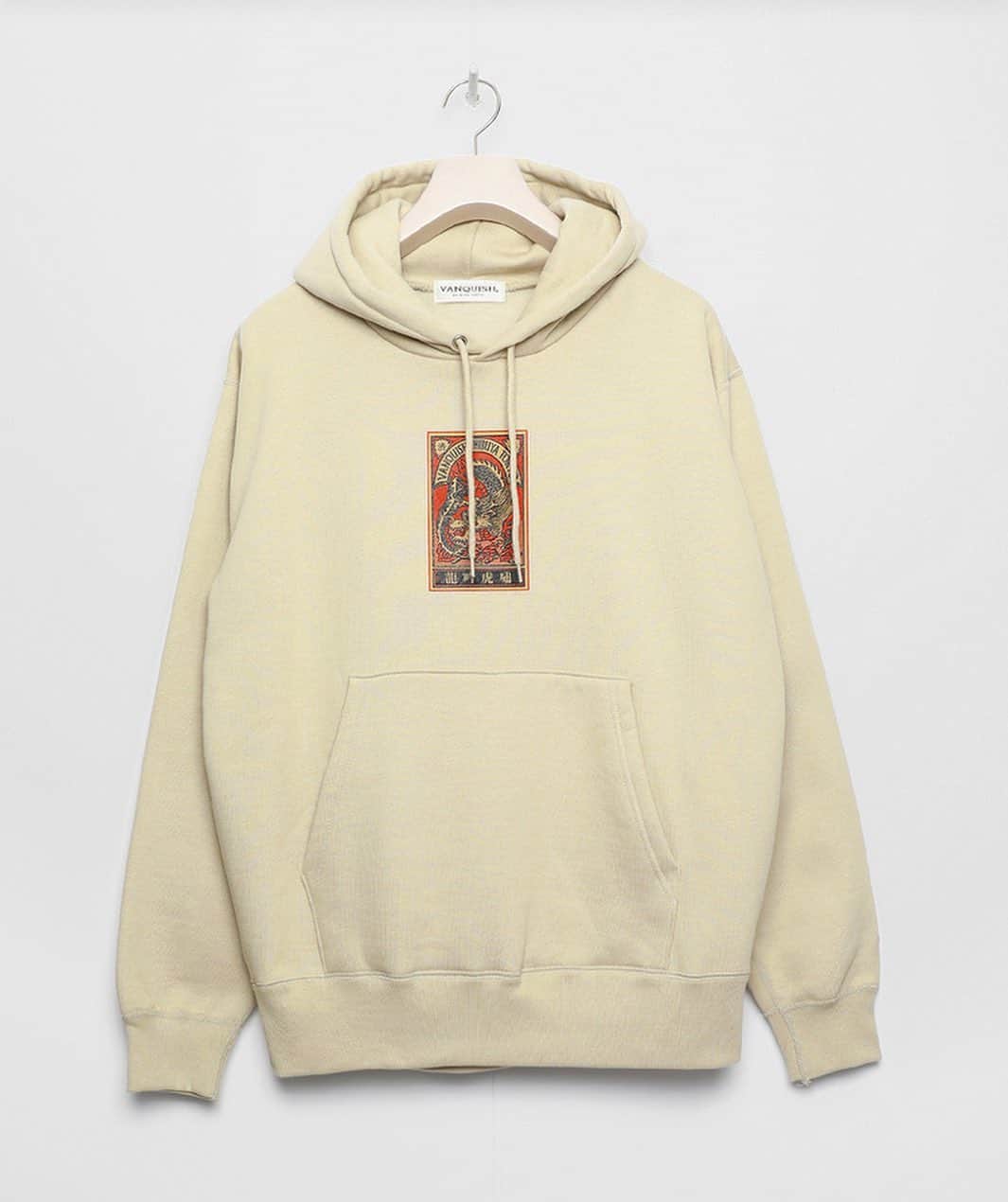のインスタグラム：「■ Dragon Front Box Hoodie[VWC065] Color:Beige/Black Size:M/L/XL JPY 10,000 (tax included)  ㅤㅤㅤㅤㅤㅤㅤㅤㅤㅤㅤㅤ Shop link bio！ ——————————————— ‪#VANQUISH #vanquishjp」