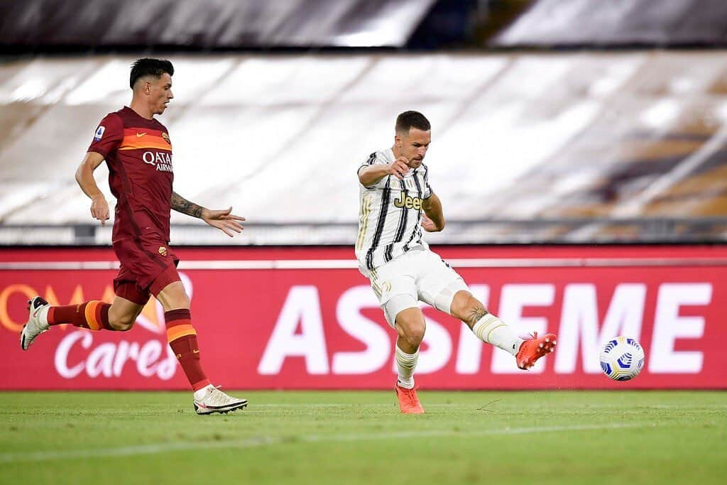 アーロン・ラムジーさんのインスタグラム写真 - (アーロン・ラムジーInstagram)「Tough game but we come away with a hard fought point #finoallafine @juventus」9月28日 7時13分 - aaronramsey