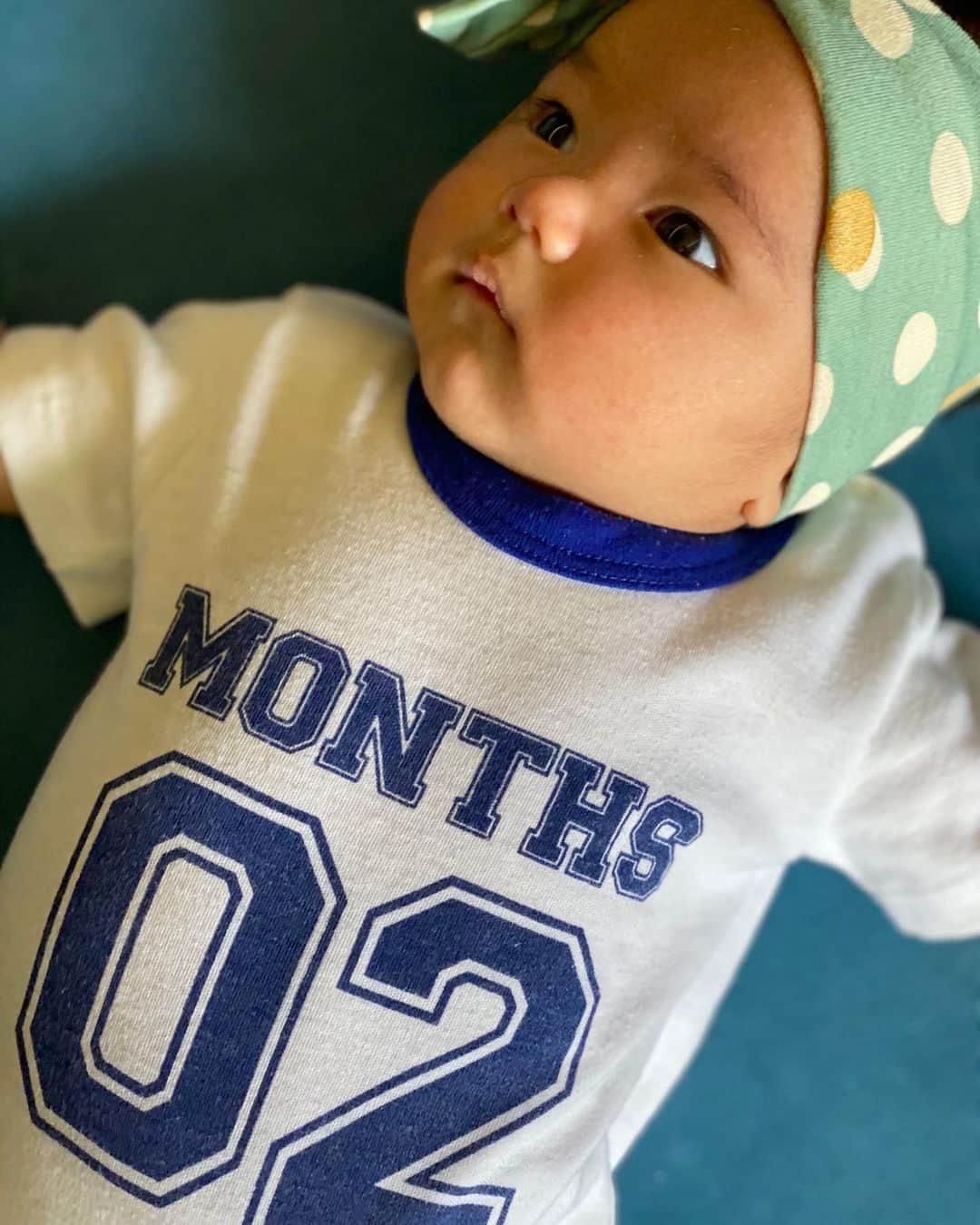Iya Villaniaさんのインスタグラム写真 - (Iya VillaniaInstagram)「My 2 month old darling angel ❤️ thank you for being the easiest newborn so far and letting mama sleep ❤️ can’t wait for you to get a little crazy with your brothers 😆 (okay, I might take that last part back)😂😅 I love you my baby girl ❤️  Onesies recycled since Primo 😆 knowing all 3 kids have used these makes it even more special 😆 from @inthecrib」9月28日 7時55分 - iyavillania