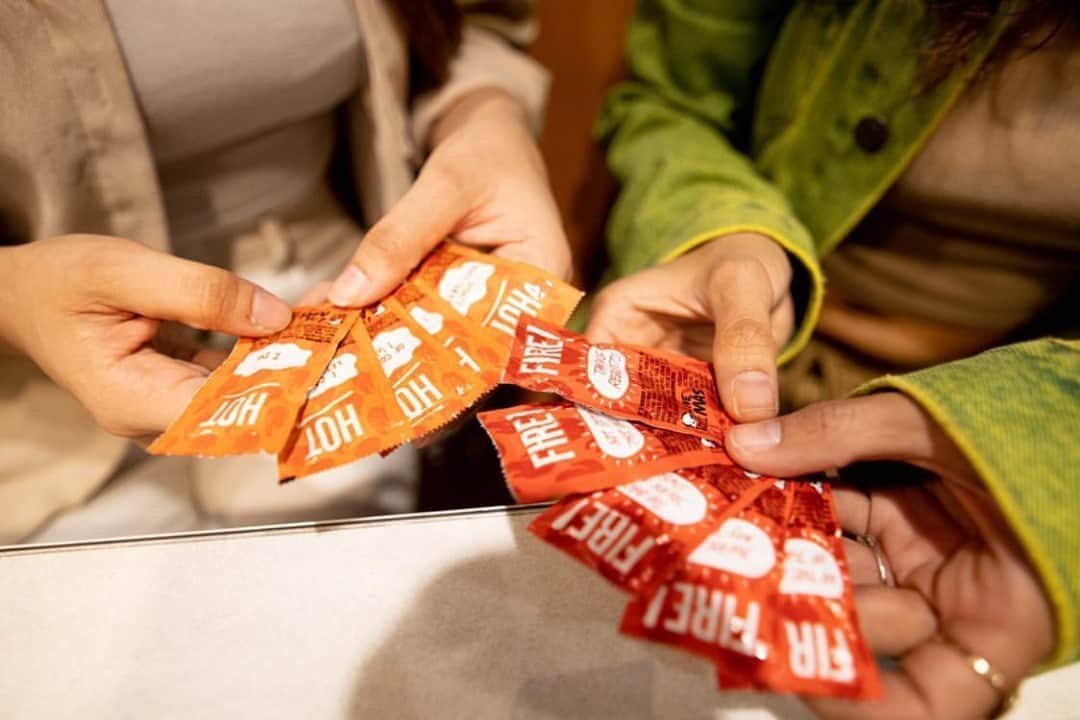 Taco Bellのインスタグラム：「When you’ve got a winning hand.」