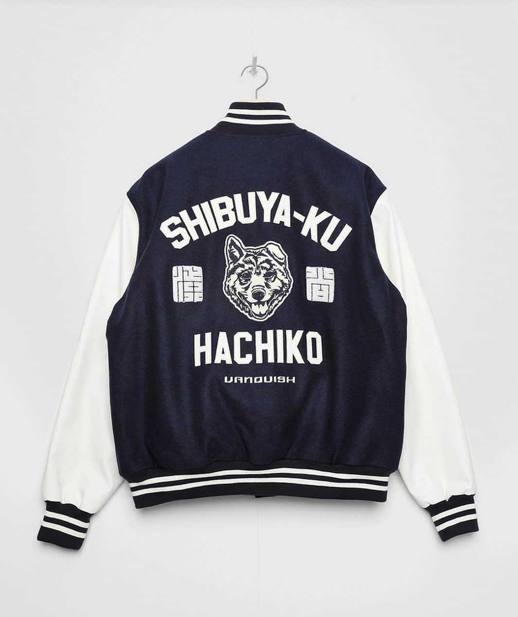 のインスタグラム：「ㅤㅤㅤㅤㅤㅤㅤㅤㅤㅤㅤㅤ  ■ SHIBUYA Stadium Jacket[VWJ028] Color:Navy/Black Size:S/M/L JPY 22,000 (tax included)  ㅤㅤㅤㅤㅤㅤㅤㅤㅤㅤㅤㅤ Shop link bio！ ——————————————— ‪#VANQUISH #vanquishjp」