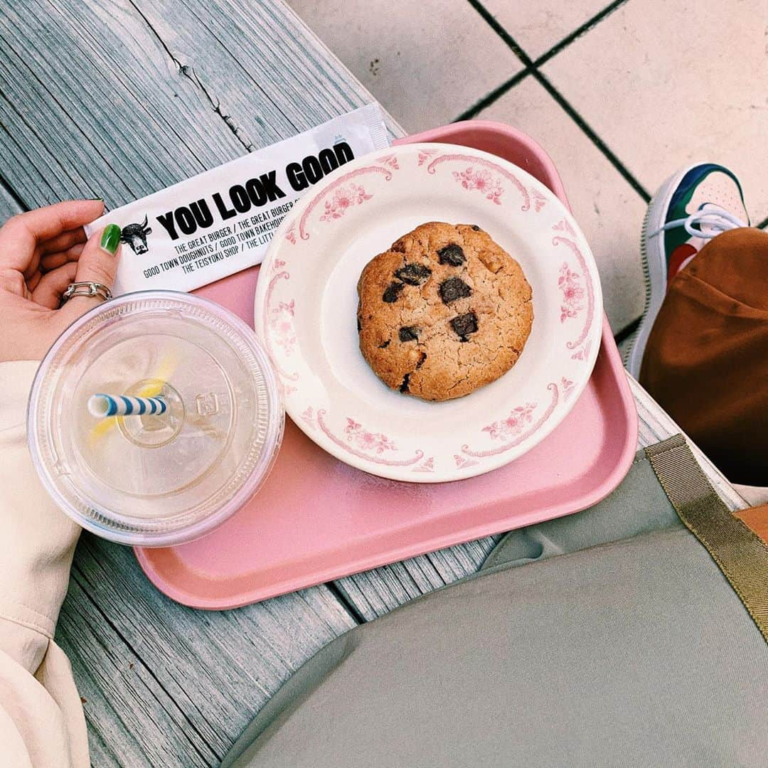 みこさんのインスタグラム写真 - (みこInstagram)「おすすめのガーリーパン屋さん🥖渋谷と原宿を結ぶキャットストリートの裏手にあるよ🌷レモネードがおいしい。  #girlsfightfood」9月28日 10時15分 - mico_sis