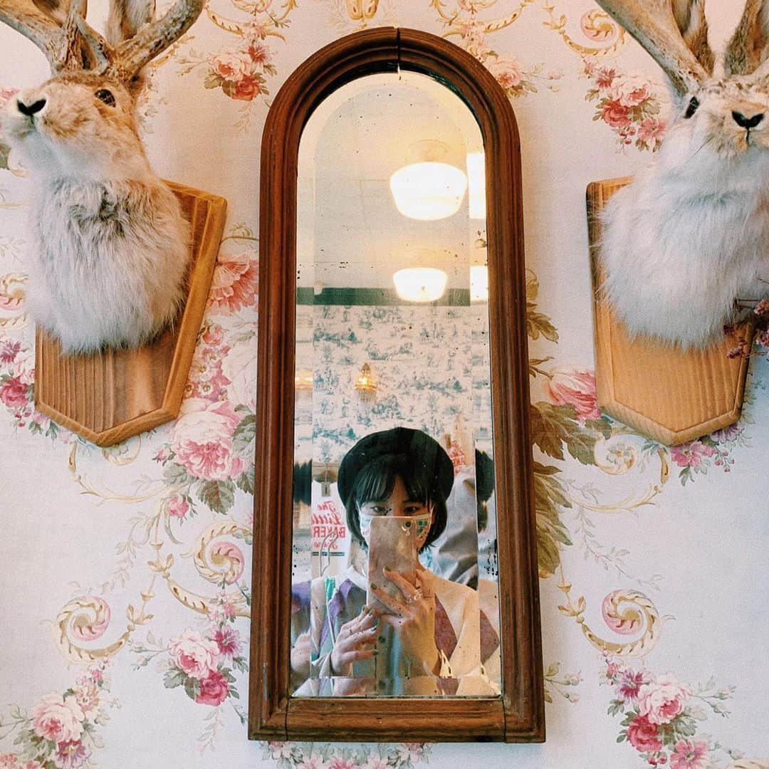 みこさんのインスタグラム写真 - (みこInstagram)「おすすめのガーリーパン屋さん🥖渋谷と原宿を結ぶキャットストリートの裏手にあるよ🌷レモネードがおいしい。  #girlsfightfood」9月28日 10時15分 - mico_sis