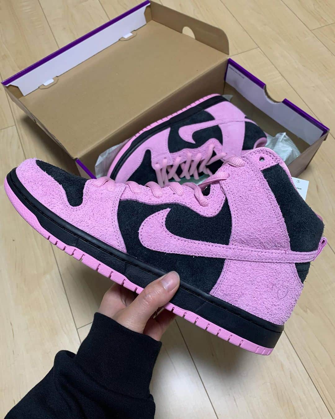 のインスタグラム：「. .  NIKE SB DUNK HIGH PRO PRM "INVERT CELTICS" . . #nike #dunkhigh #nikesb #nikesbdunk #nikesbdunkhigh #invertceltics #sneakers #sneaker #sneakerhead #sneakergram #sneakerstyle #sneakergallery #sneakersnstuff #sneakerness」