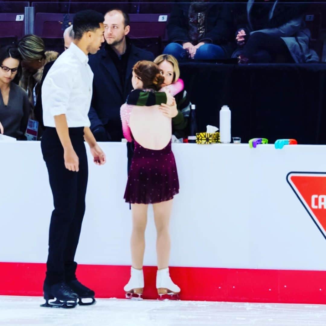 ナターシャ・ピュリッチのインスタグラム：「These two have been by my side through countless detours in the past 5 years and I am forever thankful. From shattered knee caps to global pandemics you guys haven’t waivered with your support. You have helped me grow in so many ways both on and off the ice ,setting  constant positive examples in all aspects of life. Thank you for being by our side daily .we are so greatful and so lucky! @bryce.chudak @anabelle_langlois @cody_hay  p.s. Cody your absence over the next bit is forgiven as you are busy moulding champions for @cbcbattle  #nationalscoachesweek #doatriple #strongertogether💪  #theymakethetoughdaysbetter  #luckyathletes」