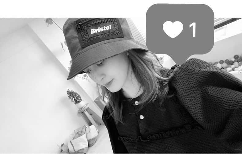 田中理恵さんのインスタグラム写真 - (田中理恵Instagram)「🙎🏻‍♂️帽子をちょっと借りていきまーす！ 似合う似合わないはおいといて… 日焼けしませんように！笑  皆さま今日からまた、一週間頑張りましょう🤎」9月28日 11時18分 - riiiiiie611