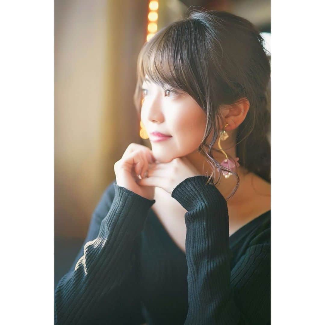 中谷彩伽のインスタグラム：「. もうすぐ10月💪🏼💪🏼 最近、解禁前の報告が沢山になってきて口がさけそうです🥶 . 11月1日大阪でイベントあるので、空けておいてね(っ'ヮ'c) 詳しくはまた投稿します( •̀ᴗ•́ )و」
