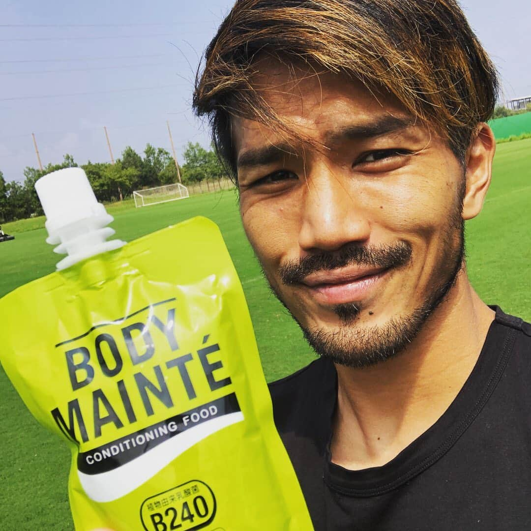 伊佐耕平さんのインスタグラム写真 - (伊佐耕平Instagram)「毎日練習後に飲んでるB! 効果はもちろんのこと、何よりうまい!! もうスイーツや思てる! 見事に風邪ひかん! ↑伊佐くん実感済み  ボディメンテゼリー公式インスタグラムがスタートしました👍 チェックチェックチェック!!!!!!!  @bodymainte_jelly  #ボディメンテ #ボディメンテゼリー #ハードワーカー #人生は常に今から」9月28日 13時05分 - isakoooooo