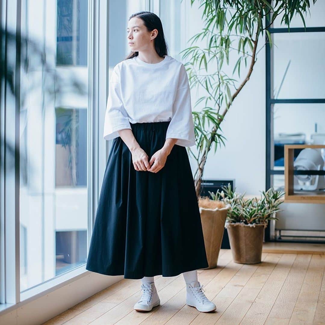 wonder_mountain_irieさんのインスタグラム写真 - (wonder_mountain_irieInstagram)「［#wm_ladies ］ HELLY HANSEN / ヘリーハンセン "W Skyrim Skirt" ￥16,50- _ 〈online store / @digital_mountain〉 http://www.digital-mountain.net/shopdetail/000000012425/ _ 【オンラインストア#DigitalMountain へのご注文】 *24時間受付 *15時までのご注文で即日発送 *1万円以上ご購入で送料無料 tel：084-973-8204 _ We can send your order overseas. Accepted payment method is by PayPal or credit card only. (AMEX is not accepted)  Ordering procedure details can be found here. >>http://www.digital-mountain.net/html/page56.html _ #HELLYHANSEN #ヘリーハンセン _ 本店：#WonderMountain  blog>> http://wm.digital-mountain.info _ 〒720-0044  広島県福山市笠岡町4-18  JR 「#福山駅」より徒歩10分 #ワンダーマウンテン #japan #hiroshima #福山 #福山市 #尾道 #倉敷 #鞆の浦 近く _ 系列店：@hacbywondermountain _」9月28日 13時39分 - wonder_mountain_