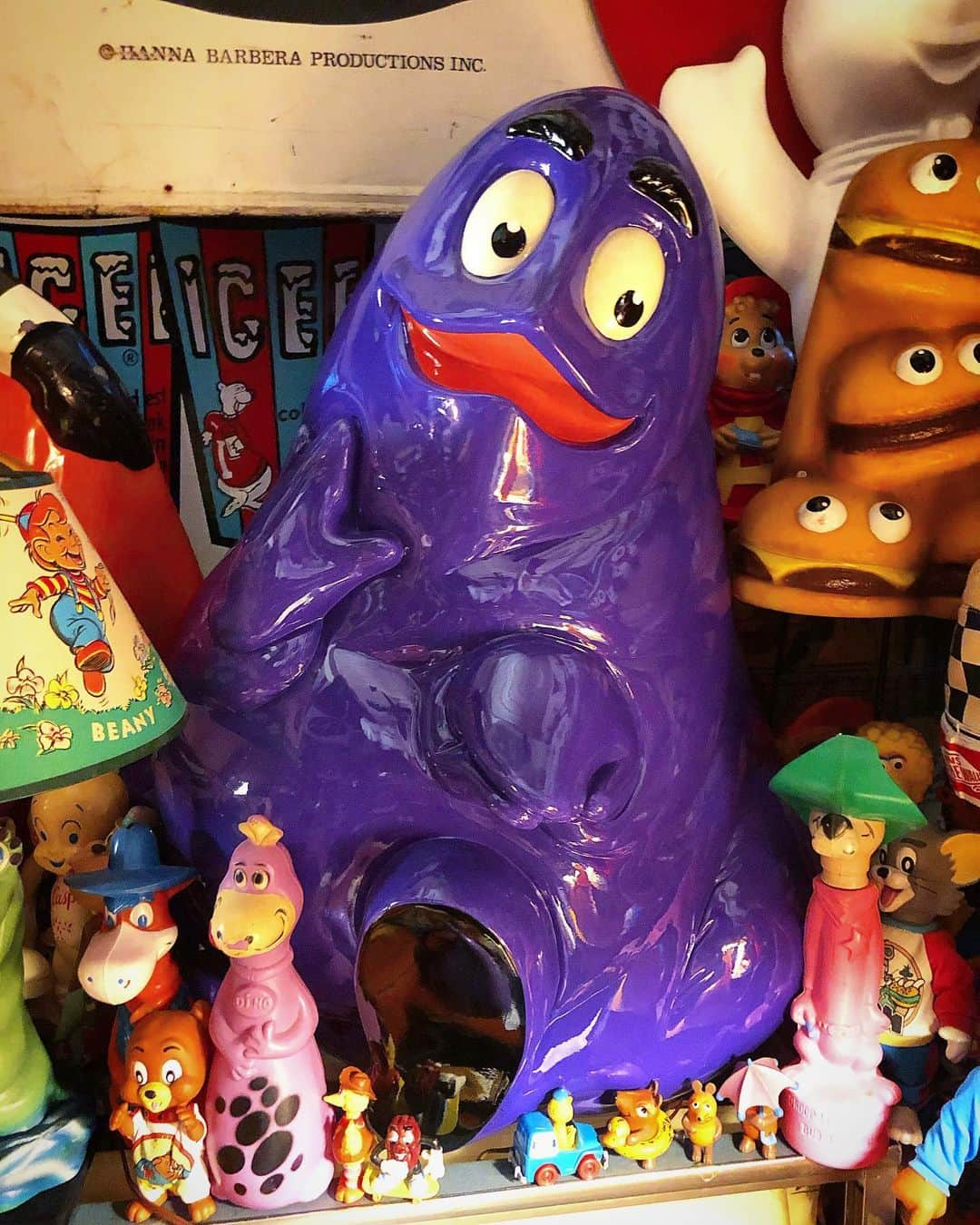 大川知英さんのインスタグラム写真 - (大川知英Instagram)「70's Mcdonalds PLAYLAND Store Display Grimace See-saw Head🇺🇸💩 トゥルトゥルお肌とクュリクュリ目ん玉と デカ口がクソ可愛いグリマスくんずっぽし🤤 最高のシェイク飲みながら眺めよう👨🏾🚬 次の目標は..メリーゴーラン..upi-🤡❗️ #mcdonalds#playland #storedisplay  #grimace#seesaw#head#vintage #70s#トゥルトゥル#グュリグュリ#デカ物 #最高に可愛い#シェイク飲もう#ずっぽし #有言実行がモットーdeth #感謝#amecajiboys#takatsubase #アメトイ部#captain」9月28日 13時46分 - zupposi_swamp