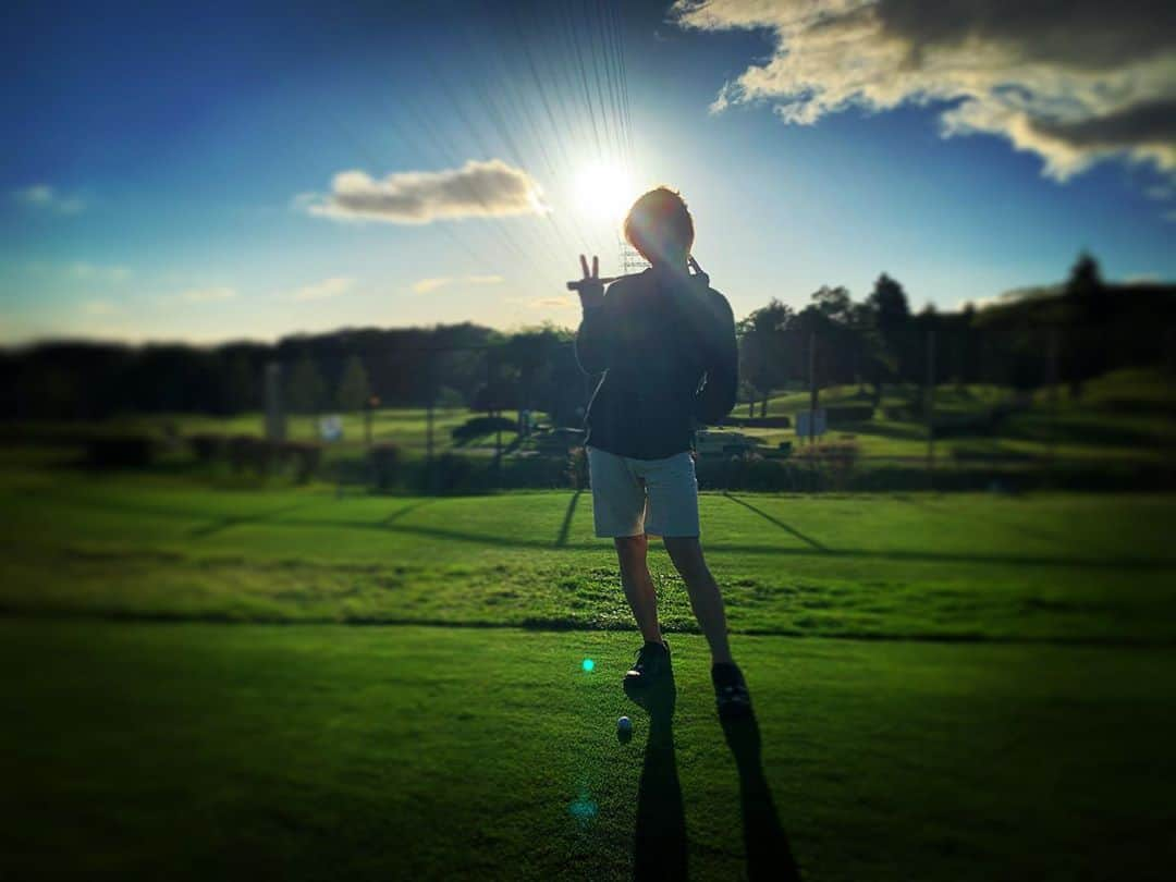 たつやさんのインスタグラム写真 - (たつやInstagram)「ゴルフの神が舞い降りた⛳️  #ファッション#メンズファッション#メンズコーデ#コーデ#今日のコーデ#コーディネート#服#Insta#Instagram#instagood#Instalike#Instafashion#outfit#ootd#style#Instamood#fashionable#fashionblogger#fashion#mensfashion#japan#man#code#followme#インスタ映え#韓国ファッション#ストリートファッション#お洒落さんと繋がりたい#おしゃれさんと繋がりたい」9月28日 14時20分 - tatsuya_youtube