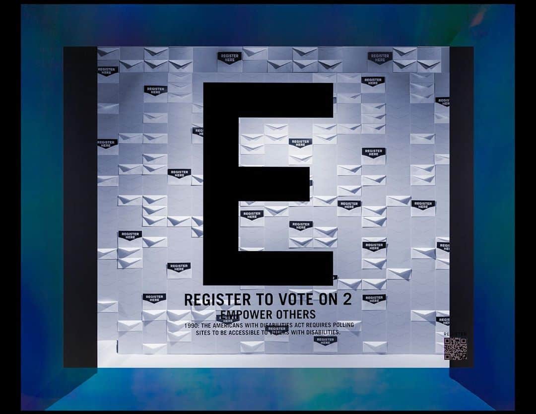 Saks Fifth Avenueさんのインスタグラム写真 - (Saks Fifth AvenueInstagram)「Are you registered to vote? You can register, check your voter status and request an absentee ballot at our NY Flagship on the 2nd floor. Want to register online? Visit saks.com/registertovote for details. Now through Friday, 10/9.」9月29日 0時33分 - saks