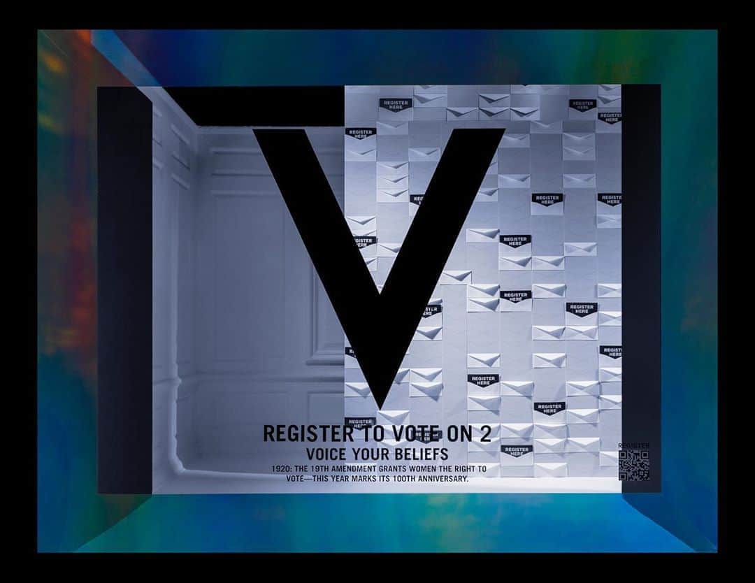 Saks Fifth Avenueのインスタグラム：「Are you registered to vote? You can register, check your voter status and request an absentee ballot at our NY Flagship on the 2nd floor. Want to register online? Visit saks.com/registertovote for details. Now through Friday, 10/9.」