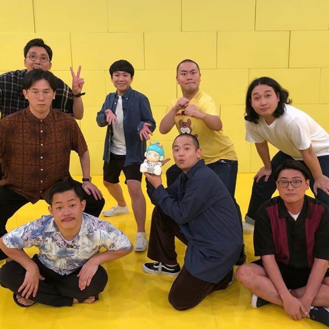 酒井尚のインスタグラム：「本日【お助け！コントット】  テレビ朝日9月28日(月)23:15～24:15  お見逃しなくです！この投稿の最後の一枚もお見逃しなくです！  おゲスト 高橋ひかる様 神尾楓珠様 おナレーション 重盛さと美様  #ゾフィー 様 #ハナコ 様 #かが屋賀屋 様 #ザ・マミィ #菊子ちゃん」