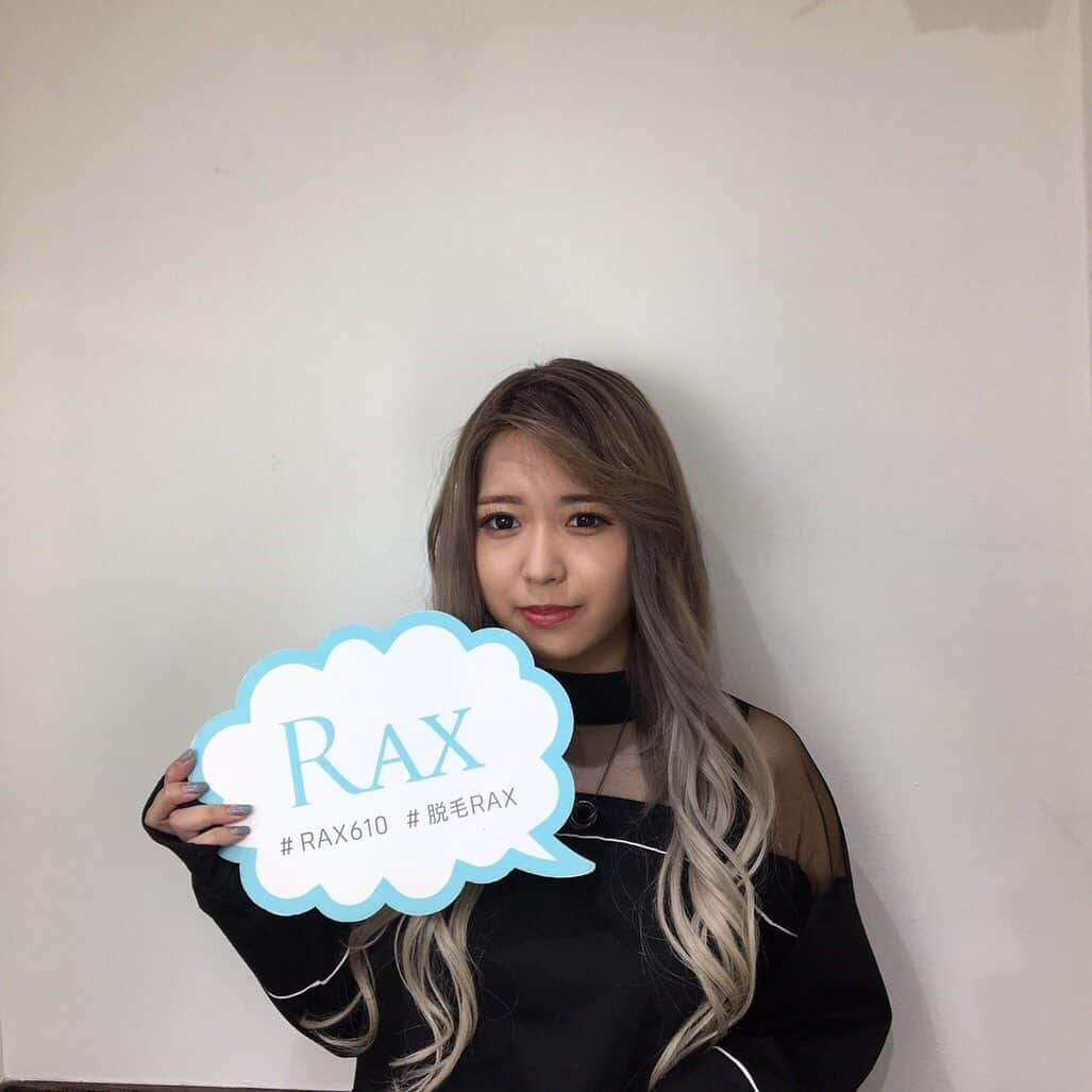 Rax610のインスタグラム：「-influencer-﻿ ﻿ 女性専用脱毛サロンRAX。﻿ @bitsu_press でインフルエンサー登録をすると、﻿ 1パーツ通い放題、2パーツ2年12回無料のメニューで脱毛体験ができます💡﻿ ﻿ RAXの脱毛機は最新のハイブリット脱毛機を使用しており、早くて痛みも少ないのが特徴です💡 ﻿ 是非この機会に無料で脱毛体験してみませんか？﻿ ﻿ 他社様で既に脱毛通っている方もやっていない箇所がありましたらご案内可能です！ ﻿ 脱毛にご興味ございましたら @bitsu_press にお気軽にお問い合わせください😊ㅤㅤㅤㅤㅤㅤㅤㅤ﻿ ﻿ #脱毛#ハイブリット脱毛機#美容脱毛 #エステ脱毛 #脱毛サロン #美肌#美白#肌活#RAX#rax610 #美通広告社 #美通プレス #shibuya#harajuku#ikebukuro##beauty #influencer #インフルエンサー#インフルエンサー募集」