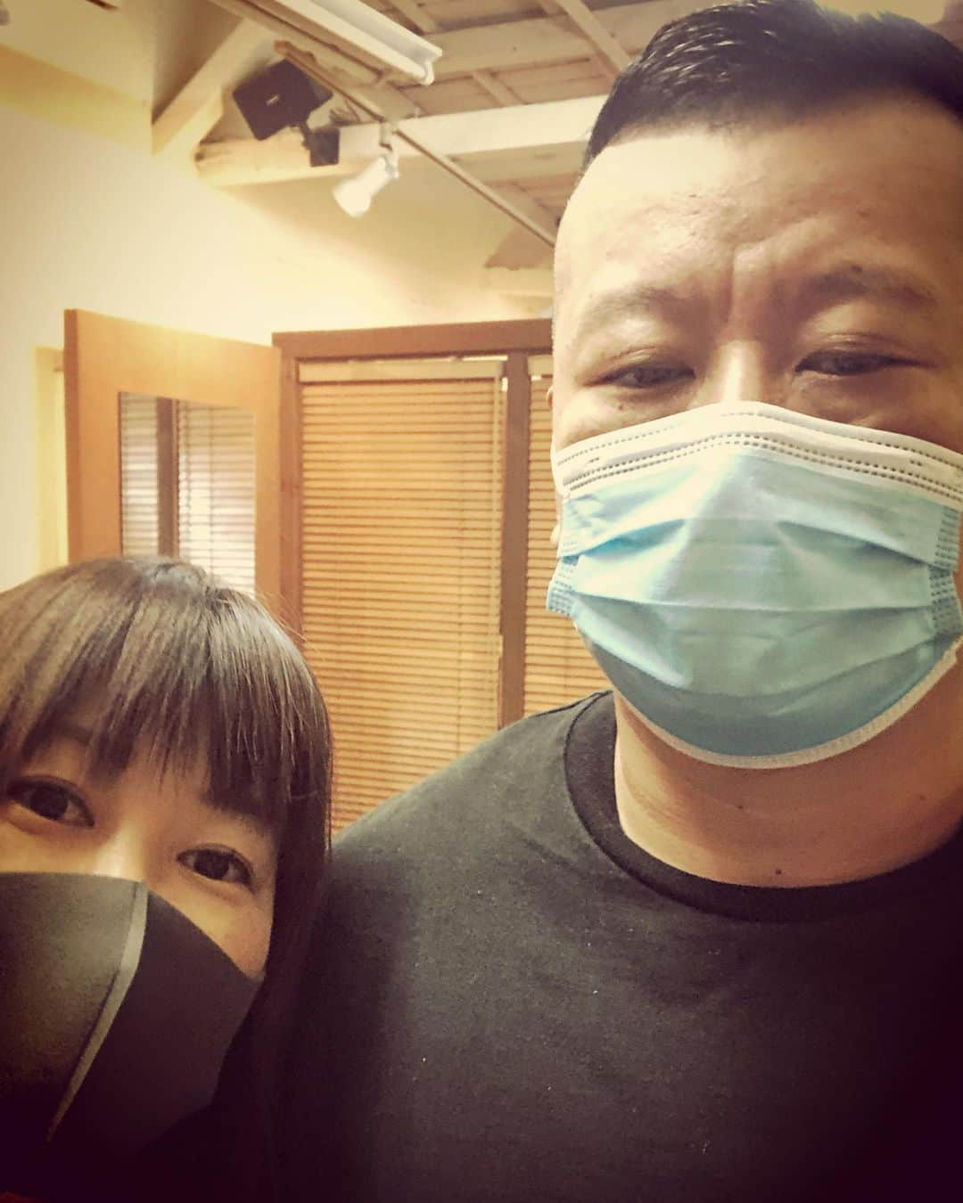 杉本知香さんのインスタグラム写真 - (杉本知香Instagram)「コバさん、素敵に歳を重ねて、 今の髪型も断然似合ってる😊😊😊  #中目黒美容室  #ケンドーコバヤシ#ケンコバ#あんぎゃー #にけつッ #tenga茶屋#ケンコバのバコバコテレビ #サンテレビ #男前#大人の男#漢#おじさん#大人の色気#シブい#giカット #いかつい#前髪刈り上げ #おまかせカット」9月28日 17時21分 - sugimotoc