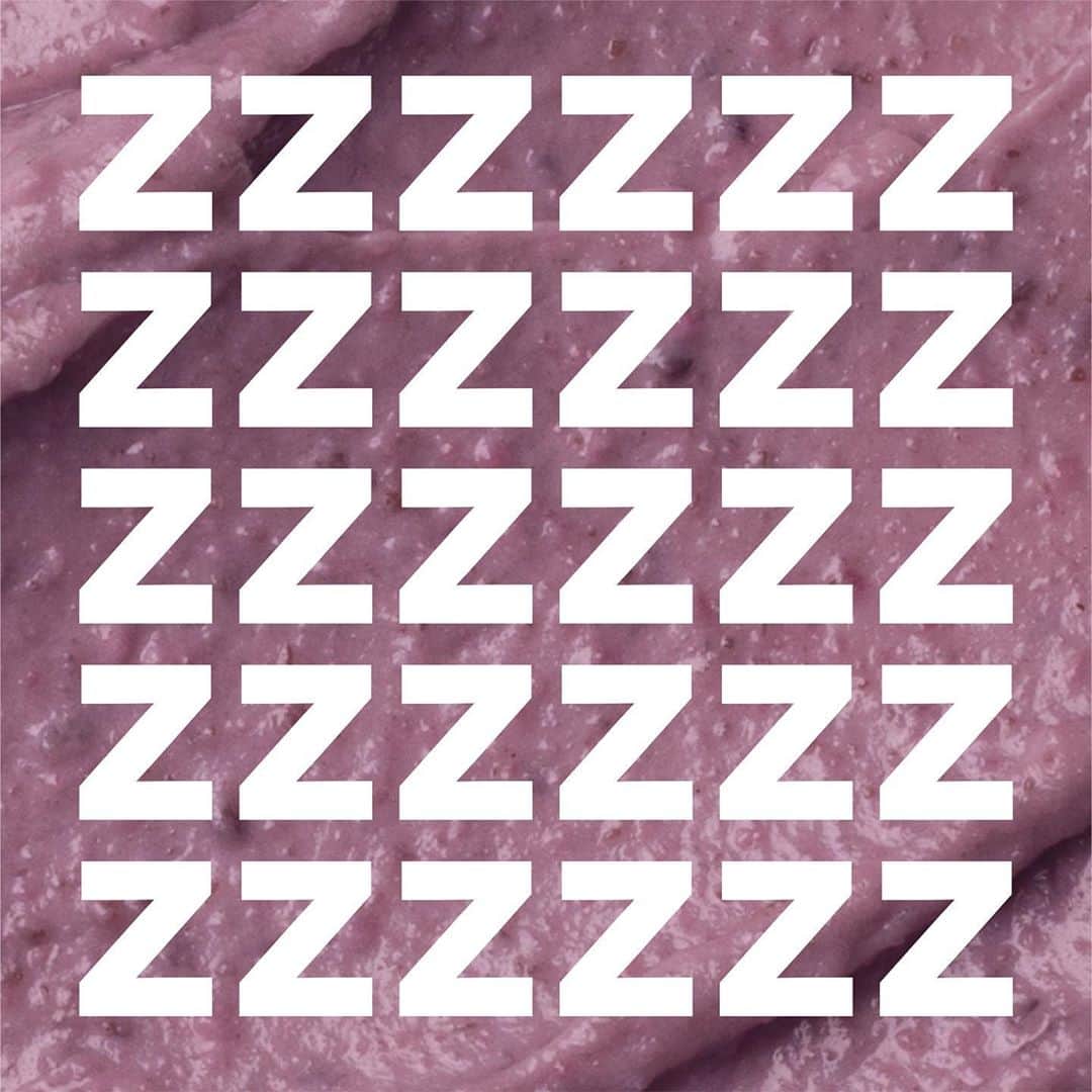 のインスタグラム：「Something sleepy this way comes...we will be introducing you to the latest product in Lush’s sleepy range this week. Can you guess what it is? Sign up to our email newsletter via the link in our bio to ensure that you’re the first to get your hands on it...  It’s been a bit sleepy round here, but it’s time to wake up these algorithms 😴 Here we will let you know when we are sharing exciting updates across the #LushCommunity. Sign up (link in our bio) to ensure you never miss the latest launch, an exclusive product drop or your chance to vote for the products you want to see next...」