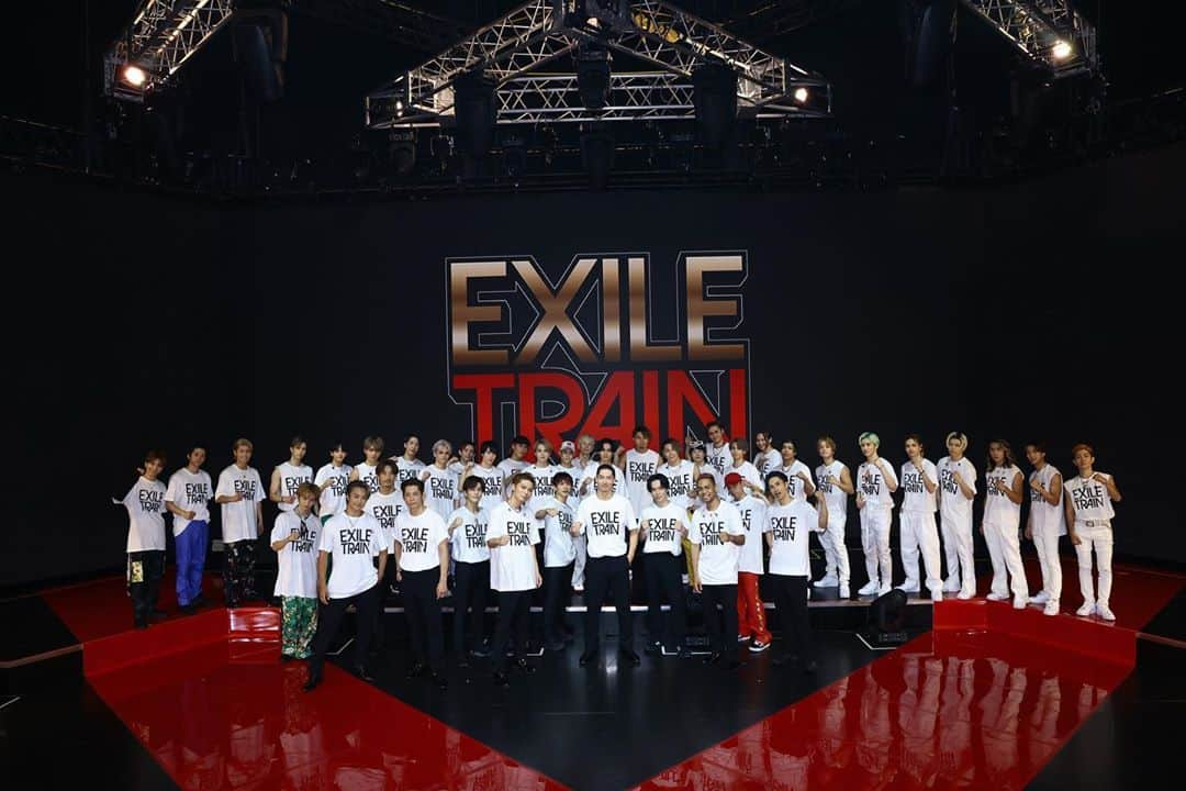 Rikuさんのインスタグラム写真 - (RikuInstagram)「無事終わりました。  子供の頃見ていた『EXILE』の曲を、 同じステージで一緒に発信できたこの日を、 生涯忘れません。 改めて 19周年おめでとうございます。  詳しい事はブログに書きます。  #EXILETRAIN #EXILE #THERAMPAGE #FANTASTICS #BALLISTIKBOYZ #Jr.EXILE」9月28日 18時03分 - _riku_r.m.p.g_ldh