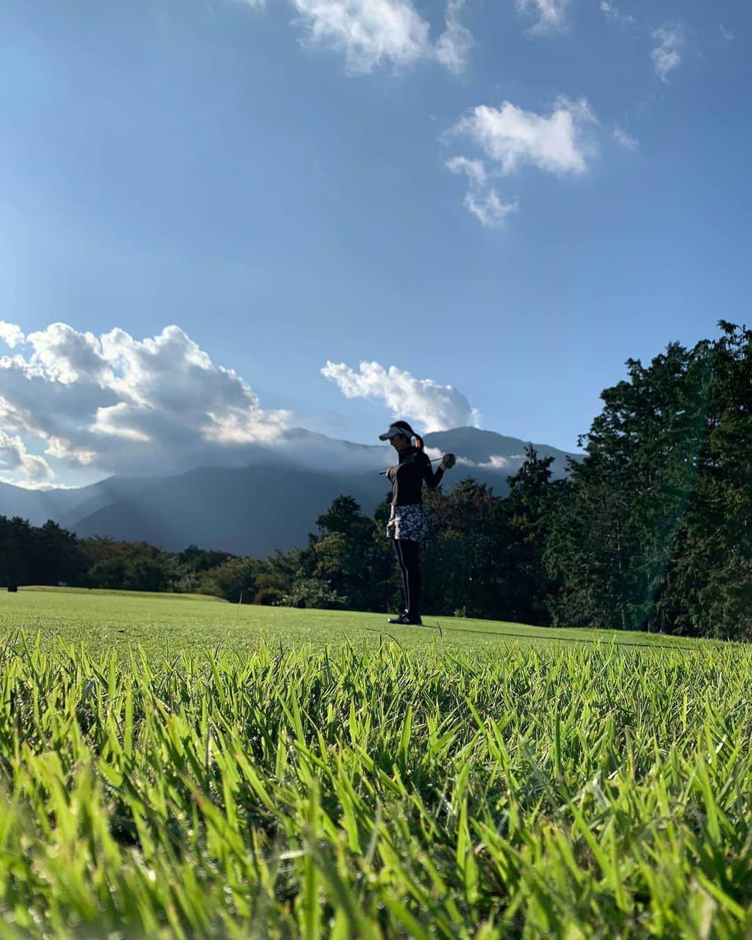 青木茉里奈のインスタグラム：「⛳️🍂」