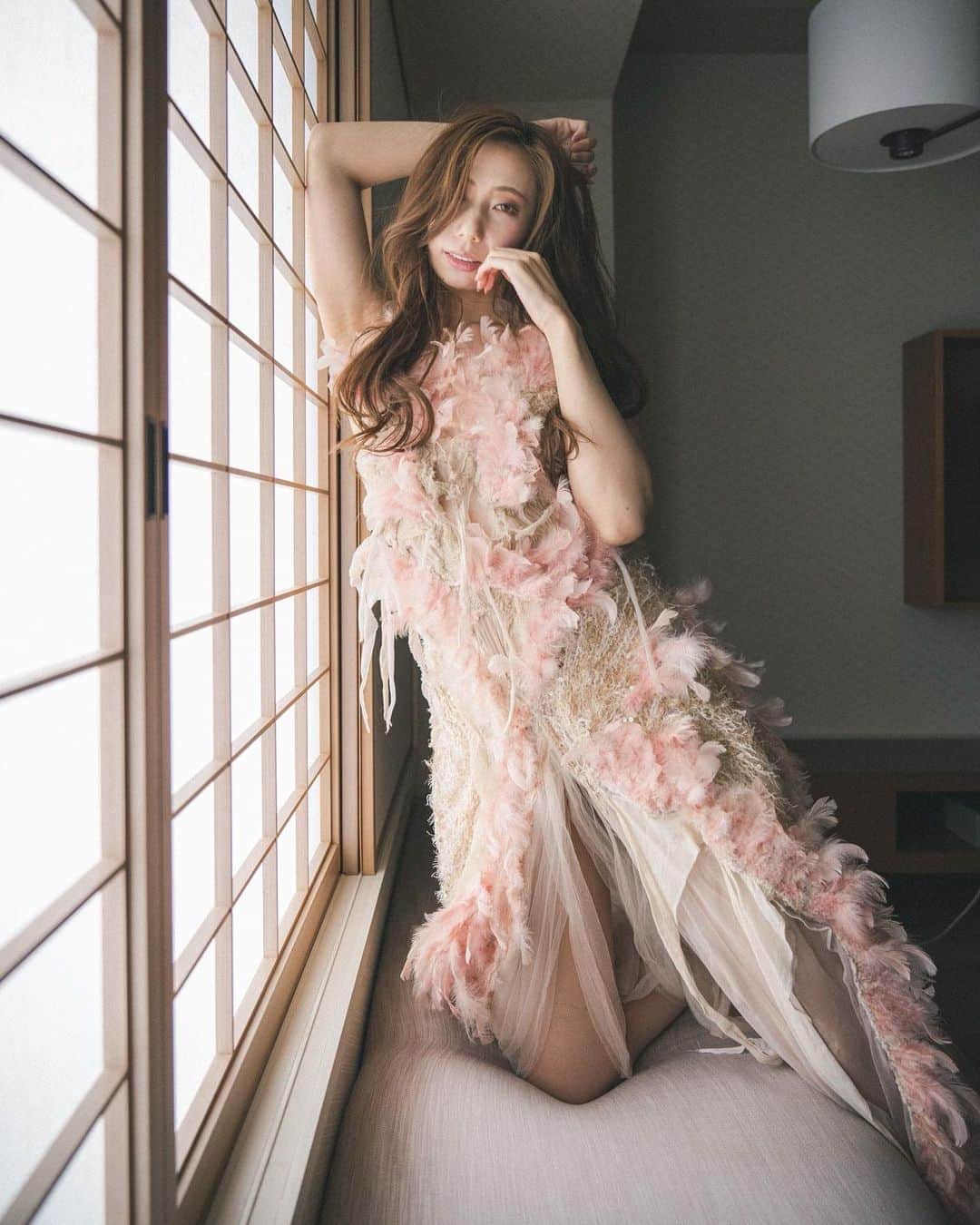 MOEさんのインスタグラム写真 - (MOEInstagram)「🧚🏼‍♀️•*¨*•.¸¸ஐ costume by @arakishiro  #ARAKISHIRO #costume #art #mood #lace #dress #shooting」9月28日 18時47分 - m0e_1i7_