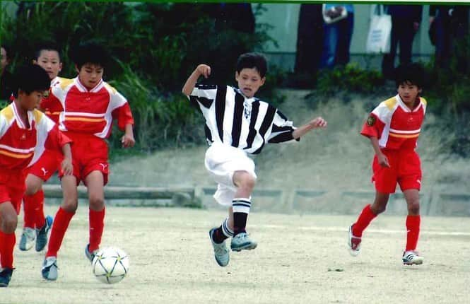 古橋亨梧さんのインスタグラム写真 - (古橋亨梧Instagram)「小さい頃からの、僕の情熱⚽️」9月28日 19時18分 - kyogo_furuhashi