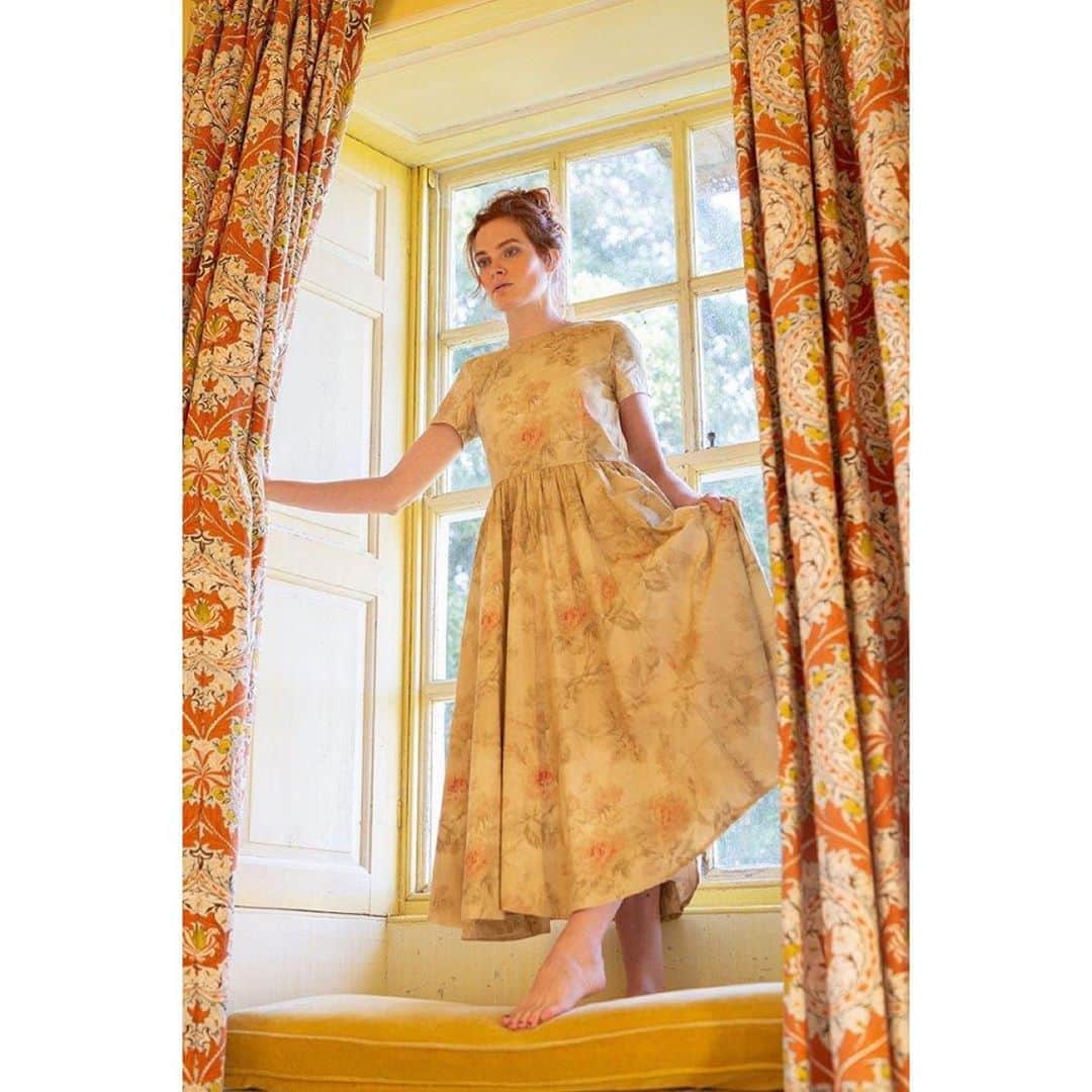 キャベジズ&ローゼズのインスタグラム：「Our new collection has started to arrive! The first delivery includes our new Evelyn floral design, pigment printed in the U.K. Seen here with the beautiful Glenda dress. Layer with knits and a fluffy petticoat. @christina_strutt @scottlongjphoto @vcjobb #winter #newarrivals #madeinengland #buybetter #buybetterbuyless #perfectdress #britishfashion #cabbagesandroses #cabbagesandrosesfashion #somerset」