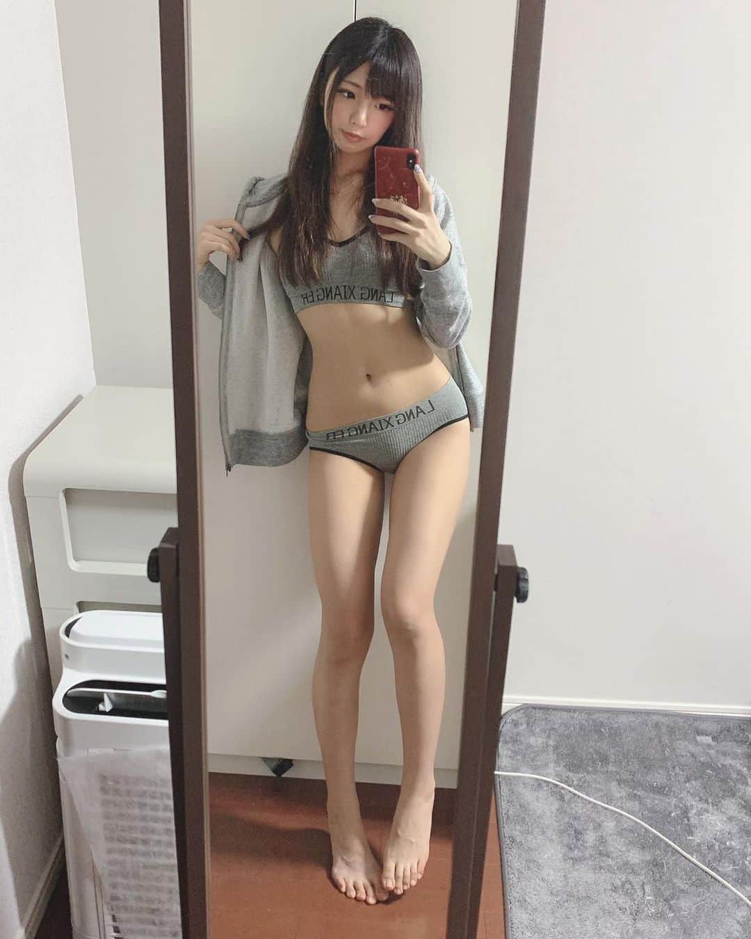 りっきゅんのインスタグラム：「. 足まとめその⑥👏🏻」
