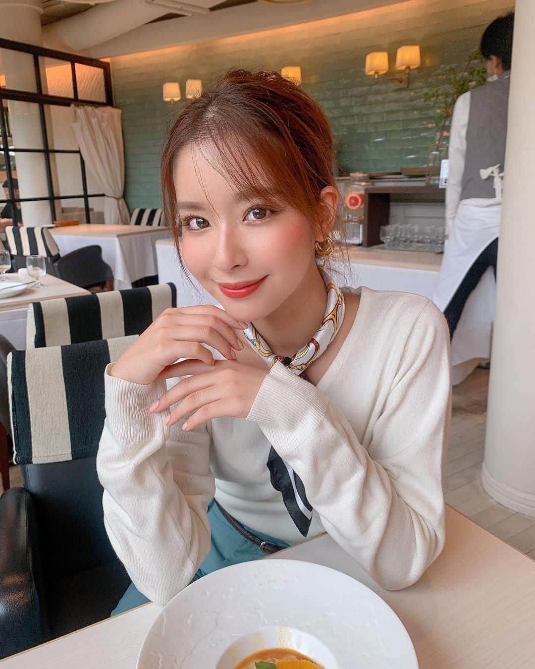 畔勝遥のグルメインスタ