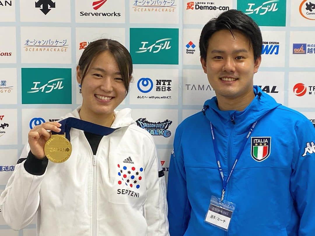 福島史帆実のインスタグラム：「. 決勝の為に大分から駆けつけてくれた大石先生🥺 大石先生がベンチに居てくれて心強いでしかなかったです！ ありがとうございました！！ また一緒に試合ができるようにがんばろっと✌️#福岡魁誠高校」